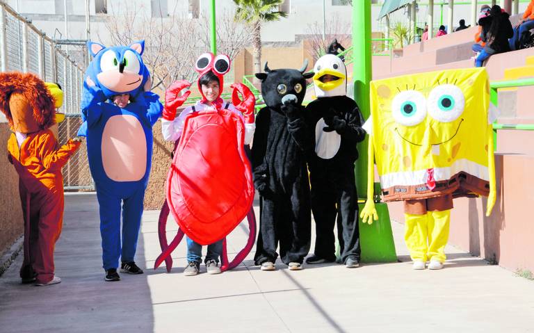 Celebran jóvenes estudiantes una divertida fiesta de botargas en la Escuela  San Felipe El Real - El Heraldo de Chihuahua | Noticias Locales,  Policiacas, de México, Chihuahua y el Mundo