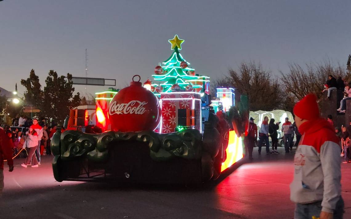 Y lleg la Caravana Coca Cola Disfrutan chihuahuenses del