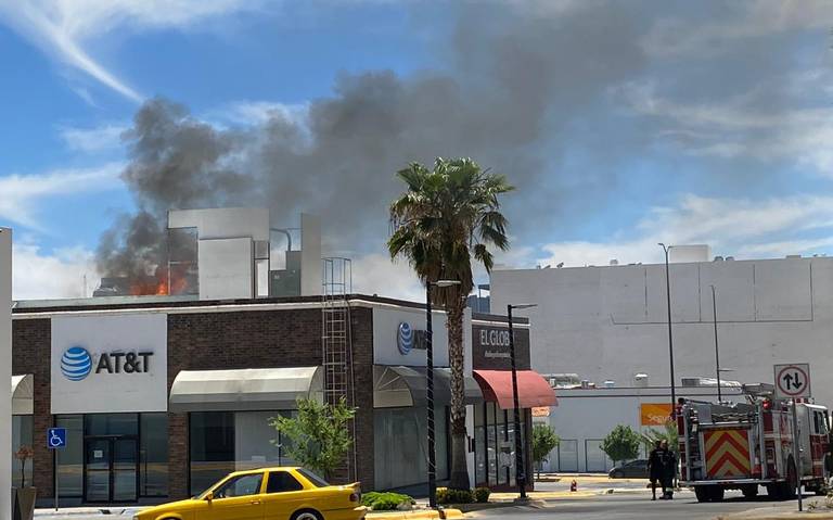 Se incendia pastelería en Plaza Cumbres; evacúan de emergencia a los  empleados - El Heraldo de Chihuahua | Noticias Locales, Policiacas, de  México, Chihuahua y el Mundo